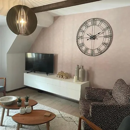 Excellent House * Ediger-Eller