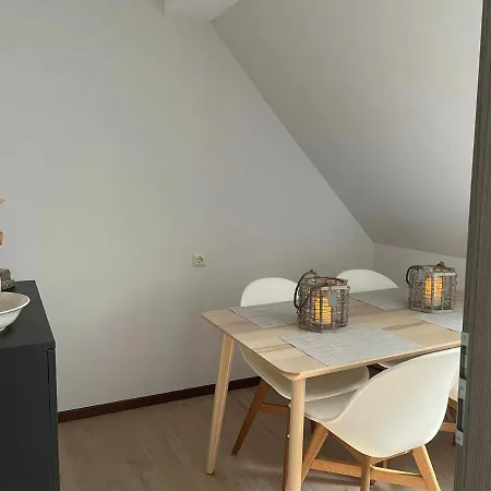 Excellent House Apartment *