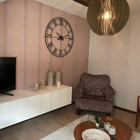 Lägenhet Excellent House