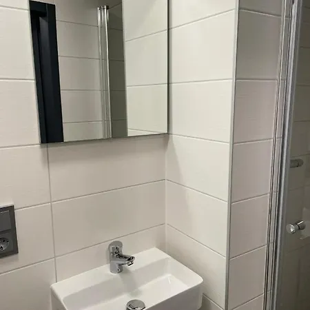 Excellent House Apartment *