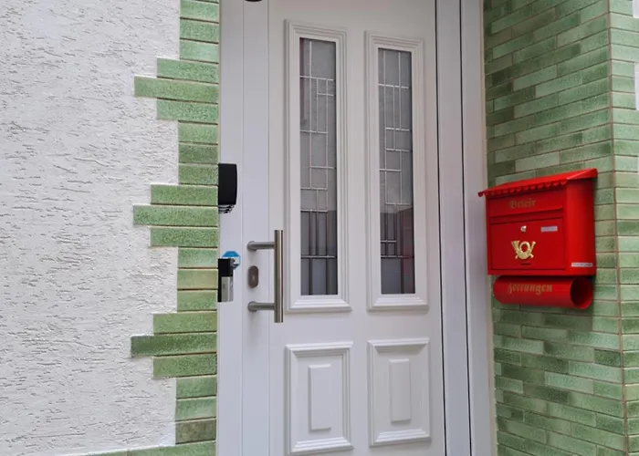 Excellent House * Ediger-Eller